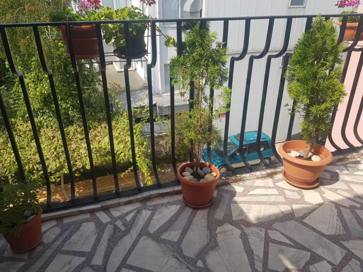 The Old House Guest Rooms And Apartament Plovdiv Exterior photo